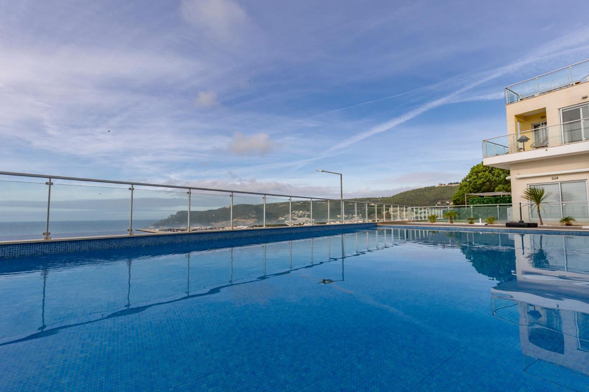 Cliffs Apartment - Astonishing View Over Sesimbra Bay By Trip2Portugal Esterno foto