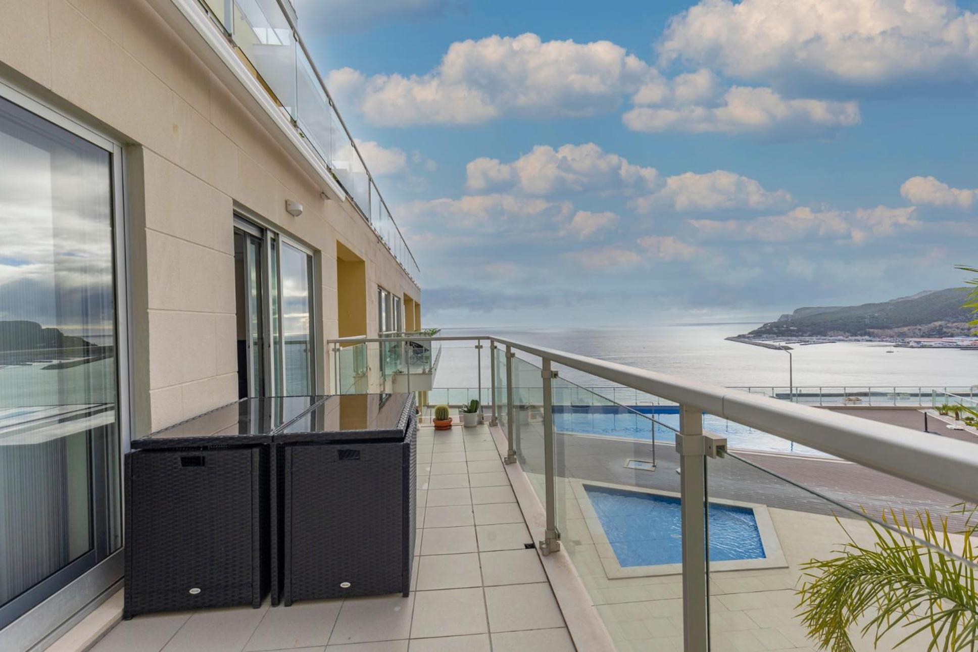 Cliffs Apartment - Astonishing View Over Sesimbra Bay By Trip2Portugal Esterno foto